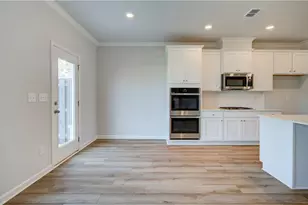 3663 Donovan Cir, Loganville, GA 30052 - Photo 9
