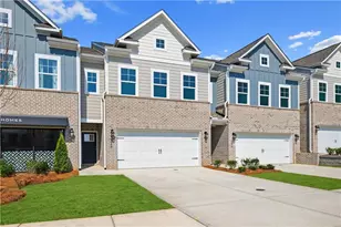 3663 Donovan Cir, Loganville, GA 30052 - Photo 3