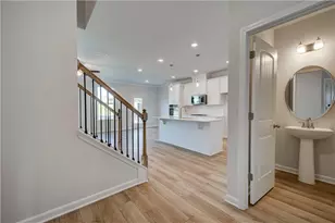 3663 Donovan Cir, Loganville, GA 30052 - Photo 5
