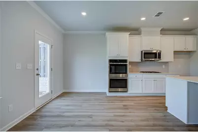 3661 Donovan Circle, Loganville, GA 30052 - Photo 9