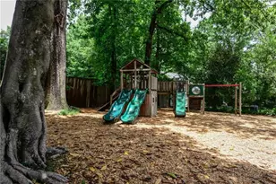 3054 Peachtree Dr NE, Atlanta, GA 30305 - Photo 33