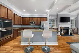 2566 Crescent Park Ct, Atlanta, GA 30339 - Photo 3