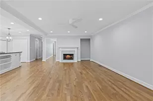 1534 September Chase, Decatur, GA 30033 - Photo 9