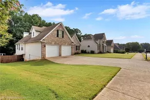 437 Grandiflora Dr, McDonough, GA 30253 - Photo 3