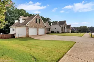 437 Grandiflora Dr, McDonough, GA 30253 - Photo 3