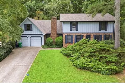 5270 N Peachtree Road N, Atlanta, GA 30338 - Photo 1