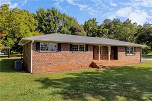45 Smith Overhead Bridge Rd, Commerce, GA 30530 - Photo 5