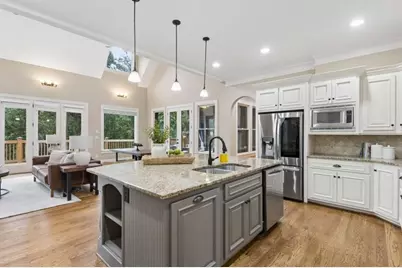 3330 Chimney Point Drive, Cumming, GA 30041 - Photo 13