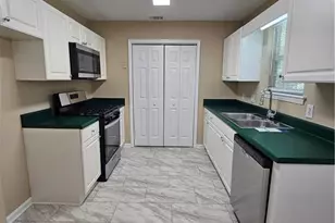 603 Fieldcrest Dr, McDonough, GA 30253 - Photo 7
