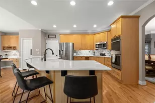 192 Brook Ln, Roswell, GA 30075 - Photo 3