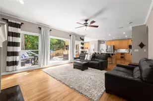 192 Brook Ln, Roswell, GA 30075 - Photo 5