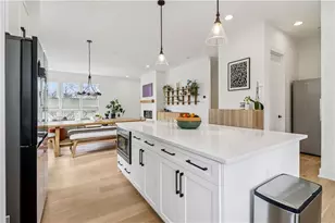 1229 Chelsea Cir NW, Atlanta, GA 30318 - Photo 3
