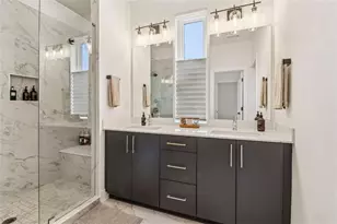 1229 Chelsea Cir NW, Atlanta, GA 30318 - Photo 17