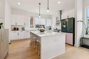 1229 Chelsea Cir NW, Atlanta, GA 30318 - Photo 5