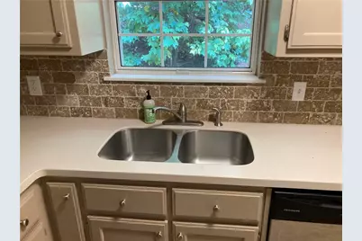 6110 Lakeside Court, Gainesville, GA 30506 - Photo 7