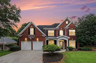 2335 Oakshire Ct, Decatur, GA 30033 - Photo 1