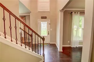 2640 Gentry Walk Ct, Cumming, GA 30041 - Photo 7