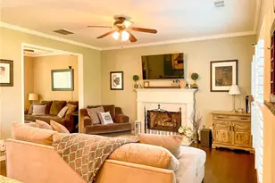 2640 Gentry Walk Ct, Cumming, GA 30041 - Photo 15