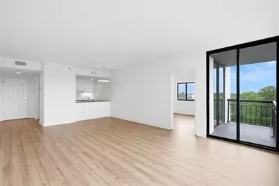 3481 Lakeside Drive NE #1702, Atlanta, GA 30326 - Photo 5