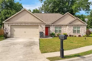 105 McEwen Ct, Perry, GA 31069 - Photo 1
