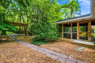 1571 Fama Drive NE, Atlanta, GA 30329 - Photo 29