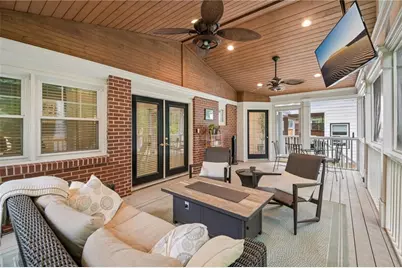 2167 Fairway Circle NE, Atlanta, GA 30319 - Photo 15
