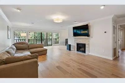 23116 Plantation Drive NE, Atlanta, GA 30324 - Photo 7