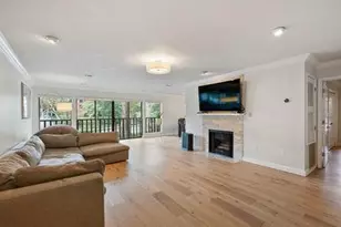 23116 Plantation Dr NE, Atlanta, GA 30324 - Photo 7