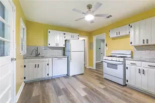 2288 Polar Rock Ave SW, Atlanta, GA 30315 - Photo 7