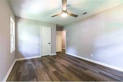 2288 Polar Rock Avenue SW, Atlanta, GA 30315 - Photo 11