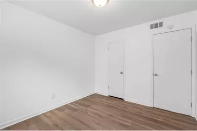 2427 Lawrenceville Highway #3, Decatur, GA 30033 - Photo 15