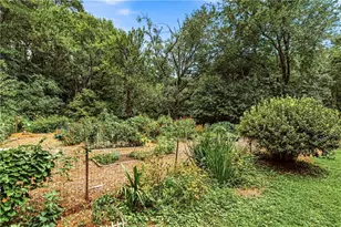 2670 Woodridge Dr, Decatur, GA 30033 - Photo 41