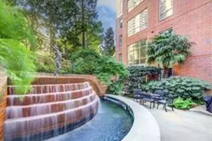 2626 Peachtree Rd NW, Atlanta, GA 30305 - Photo 31