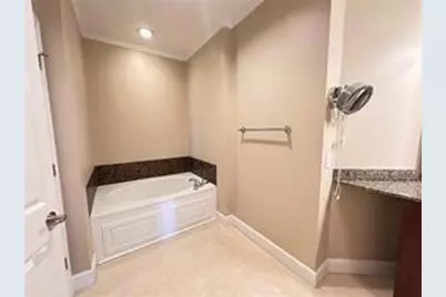 2626 Peachtree Road NW #1007, Atlanta, GA 30305 - Photo 19