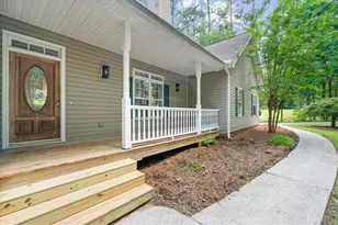7805 Heardsville Cir, Cumming, GA 30028 - Photo 3
