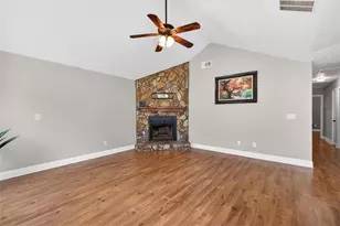 121 Brownsmill Dr, Grayson, GA 30017 - Photo 9