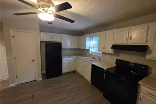 4154 N Knotty Oak Trail N, Douglasville, GA 30135 - Photo 5