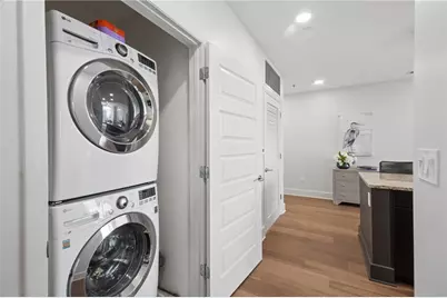 1080 Peachtree Street NE #3215, Atlanta, GA 30309 - Photo 19