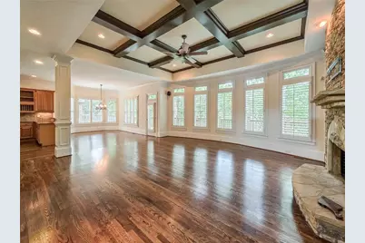 7725 NW Marsh Court NW, Sandy Springs, GA 30328 - Photo 9