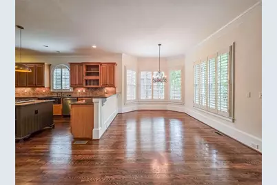 7725 NW Marsh Court NW, Sandy Springs, GA 30328 - Photo 15