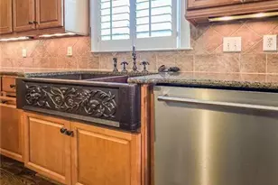 7725 NW Marsh Ct NW, Sandy Springs, GA 30328 - Photo 19