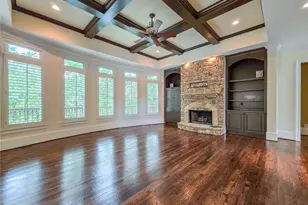 7725 NW Marsh Ct NW, Sandy Springs, GA 30328 - Photo 13
