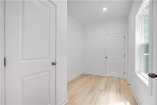 969 Brookmere Ct, Atlanta, GA 30349 - Photo 25