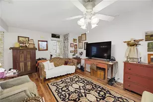 1352 Old Coach Rd SW, Marietta, GA 30008 - Photo 5