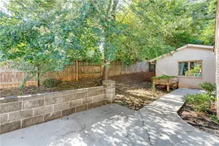 3914 Sable Dr, Stone Mountain, GA 30083 - Photo 37