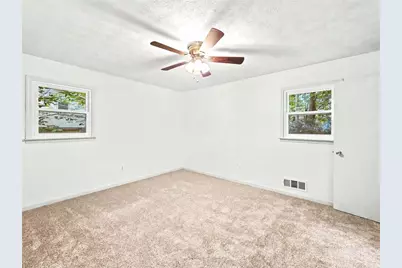 2704 Kozy Court NE, Marietta, GA 30066 - Photo 17