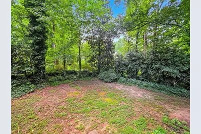 2704 Kozy Court NE, Marietta, GA 30066 - Photo 21