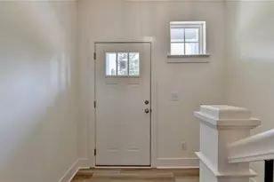 307 Barracks Wy, Hoschton, GA 30548 - Photo 3