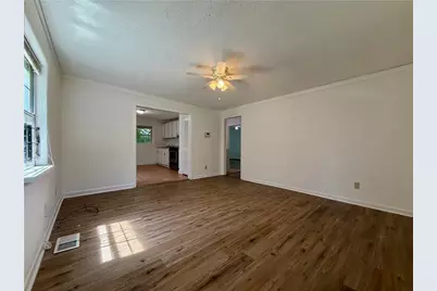 1070 Ollie Circle NW, Atlanta, GA 30314 - Photo 7