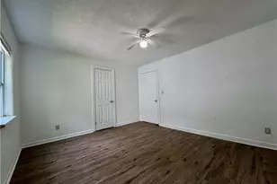 1070 Ollie Cir NW, Atlanta, GA 30314 - Photo 13